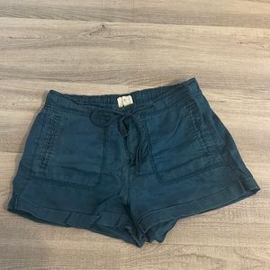 Lou & Grey cobalt blue linen shorts